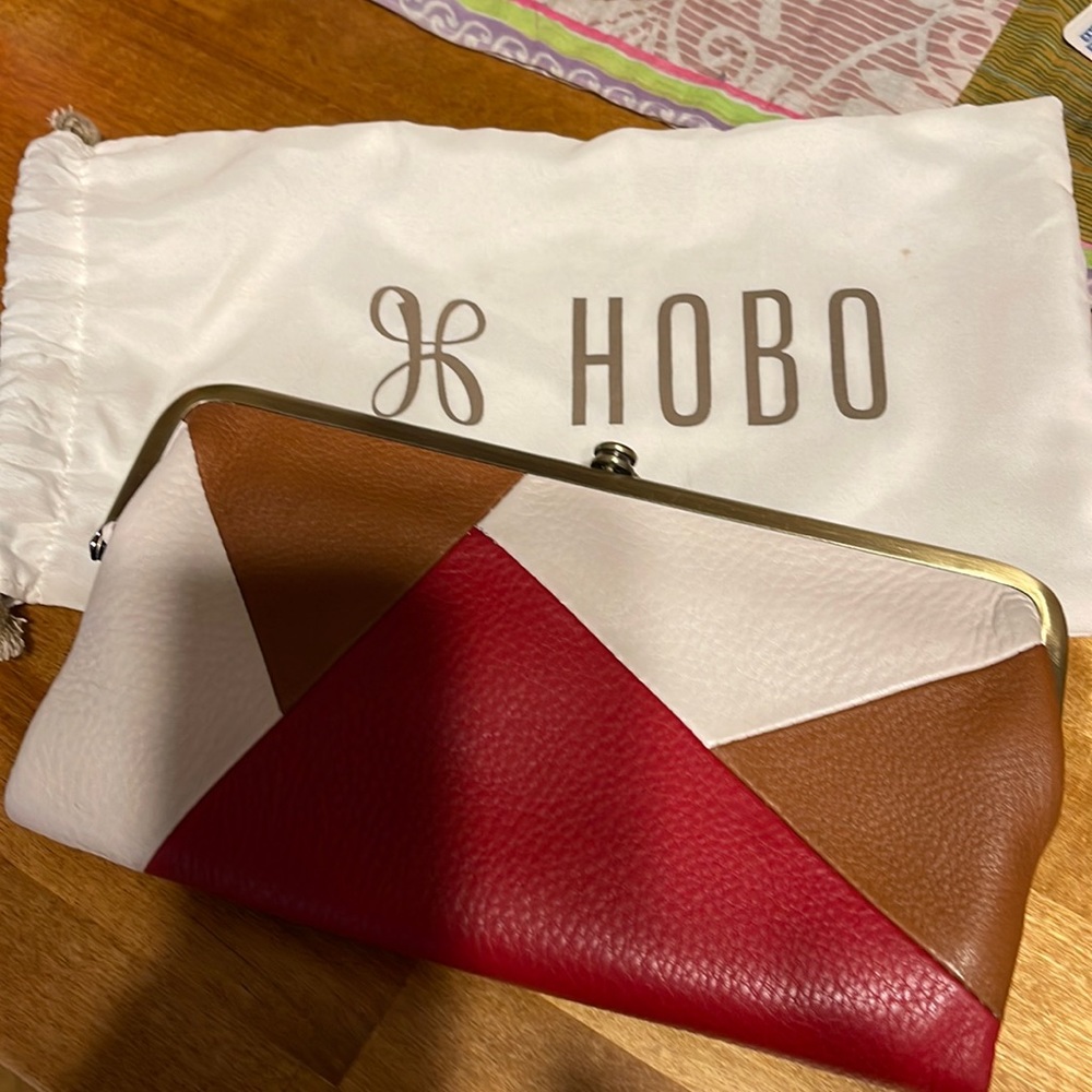 Hobo wallet in perfect condition, holds everything.  Hobo wallets are the best